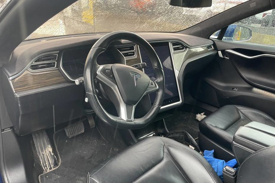 Продам Tesla Model S 70D 2015 года в Черновцах