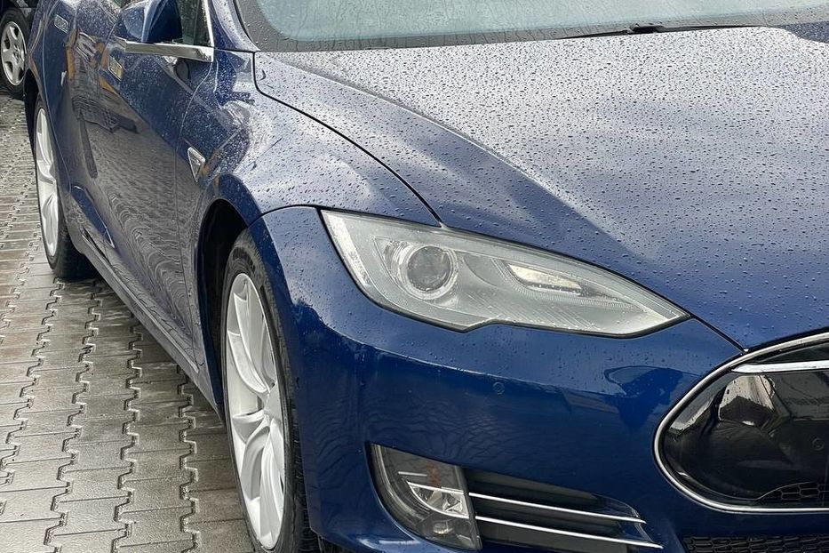 Продам Tesla Model S 70D 2015 года в Черновцах