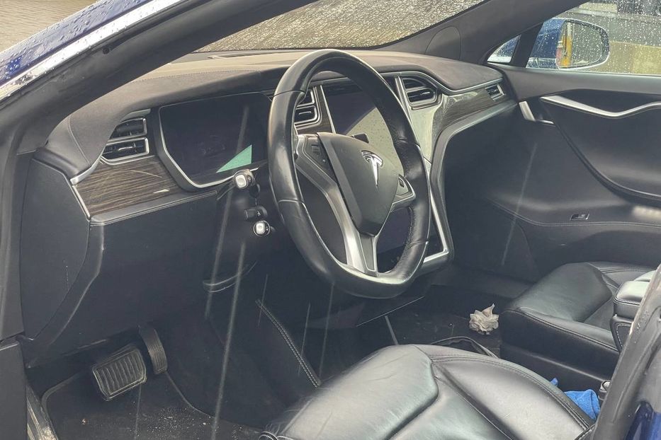 Продам Tesla Model S 70D 2015 года в Черновцах