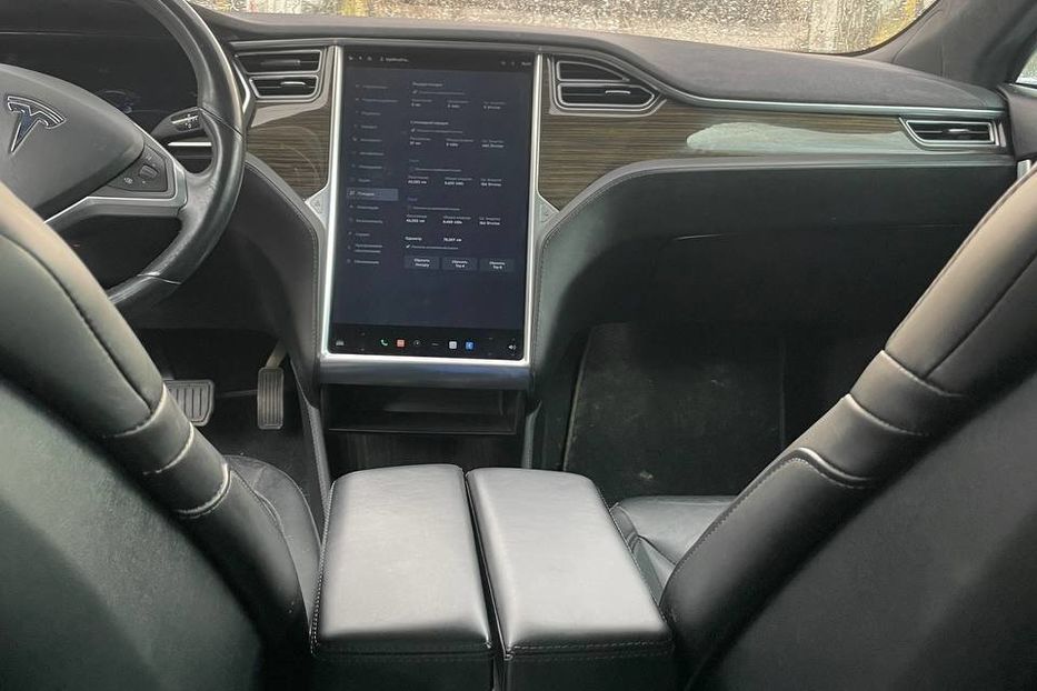 Продам Tesla Model S 70D 2015 года в Черновцах