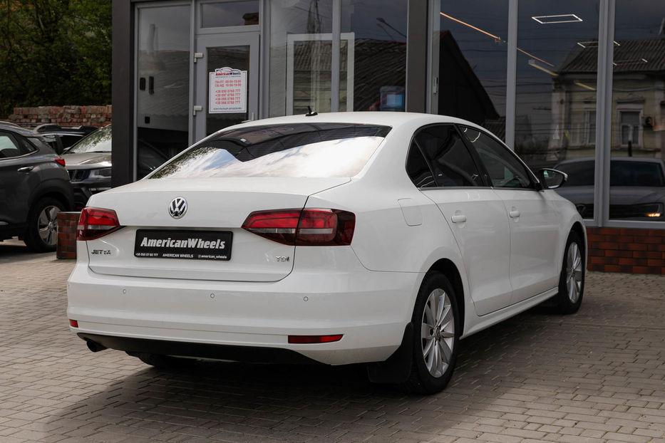 Продам Volkswagen Jetta Premium Life 2016 года в Черновцах