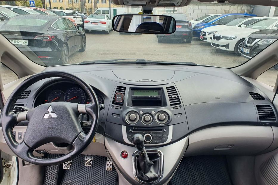 Продам Mitsubishi Grandis 2010 года в Черновцах