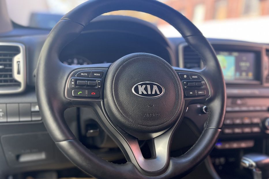 Продам Kia Sportage AWD DIESEL 2.0 2016 года в Одессе