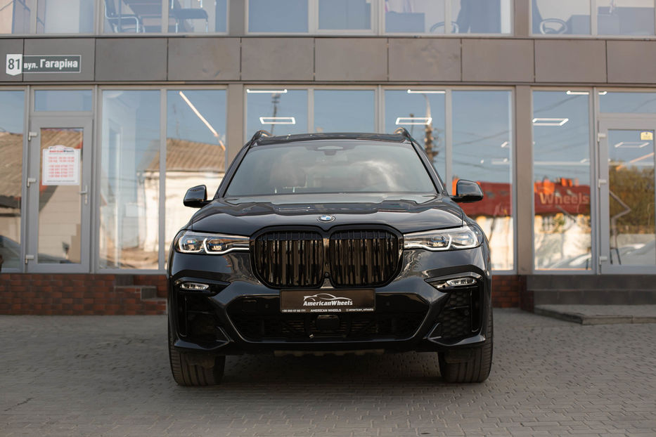 Продам BMW X7 30d 2019 года в Черновцах