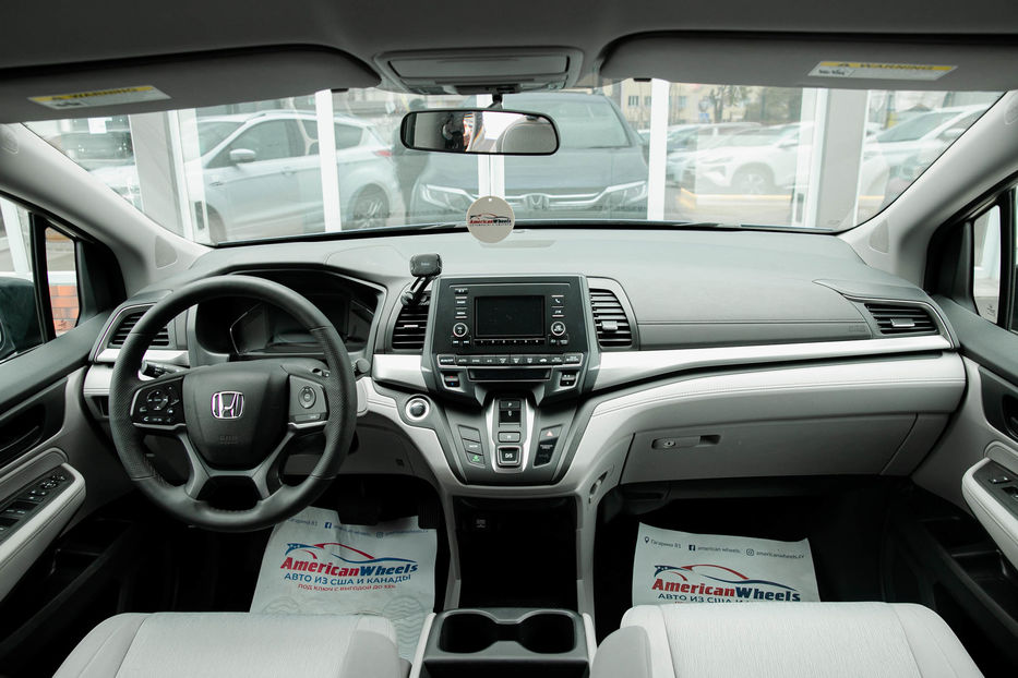 Продам Honda Odyssey LX 2018 года в Черновцах
