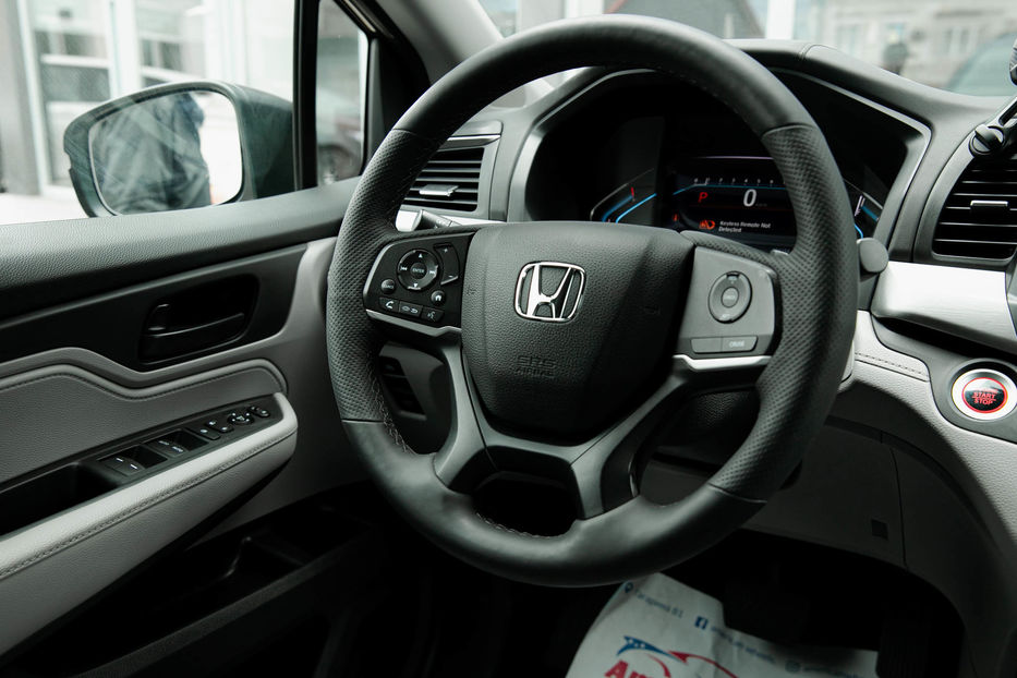 Продам Honda Odyssey LX 2018 года в Черновцах