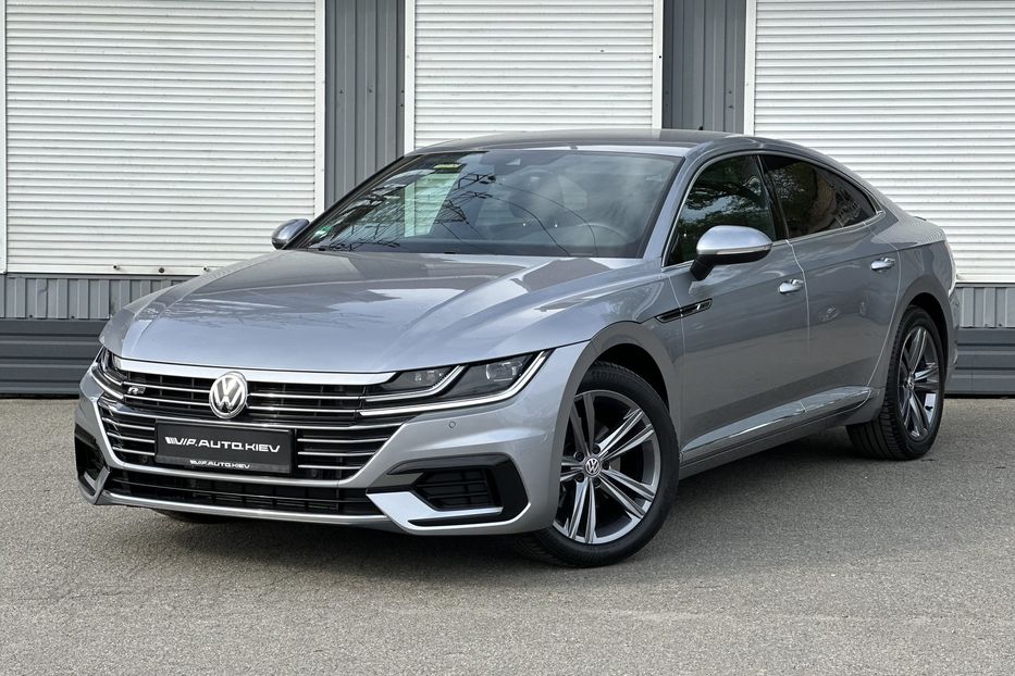 Продам Volkswagen Arteon 3X R Line 2020 года в Киеве