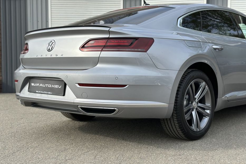 Продам Volkswagen Arteon 3X R Line 2020 года в Киеве