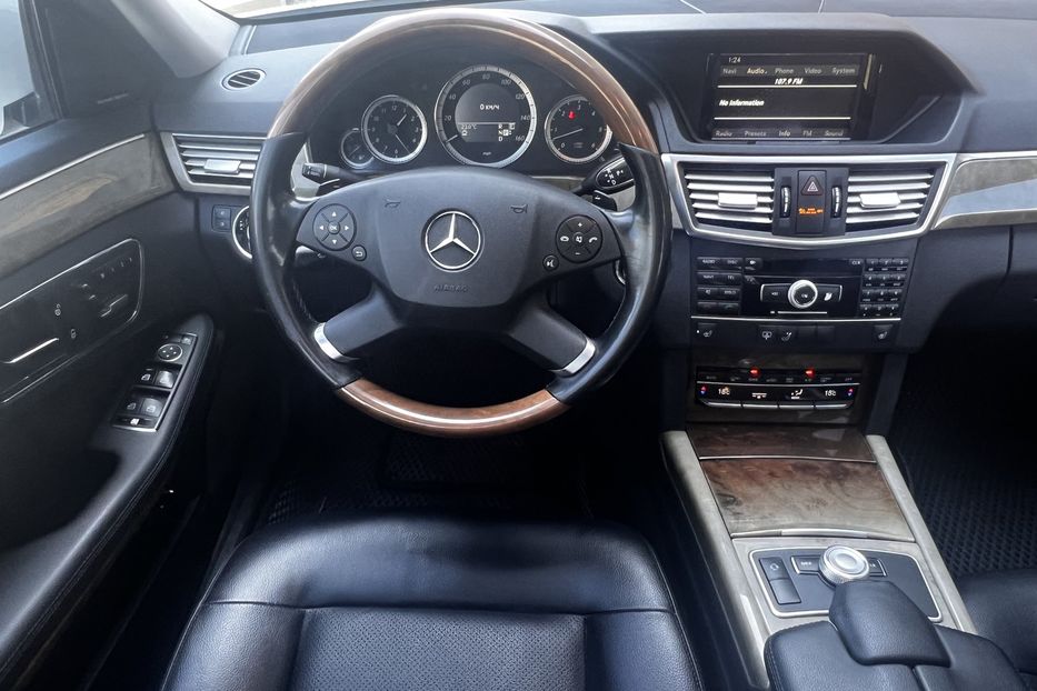 Продам Mercedes-Benz E-Class 350 DIESEL 2011 года в Одессе