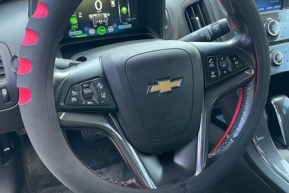 Продам Chevrolet Volt Premier Hybrid 2014 года в Черновцах