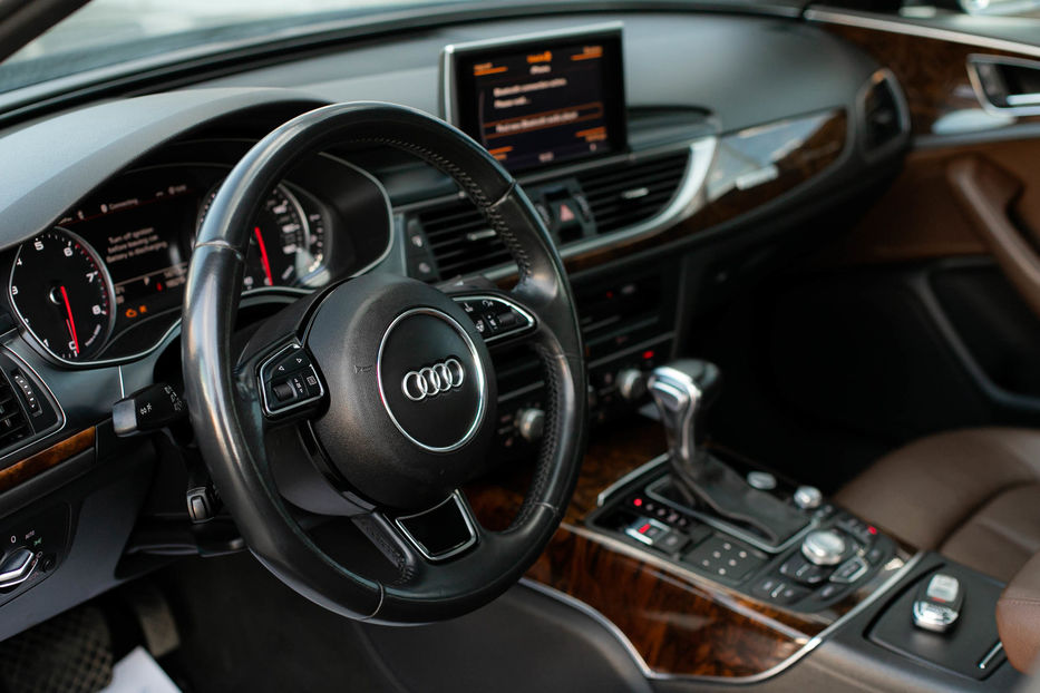 Продам Audi A6 Premium Plus 2014 года в Черновцах