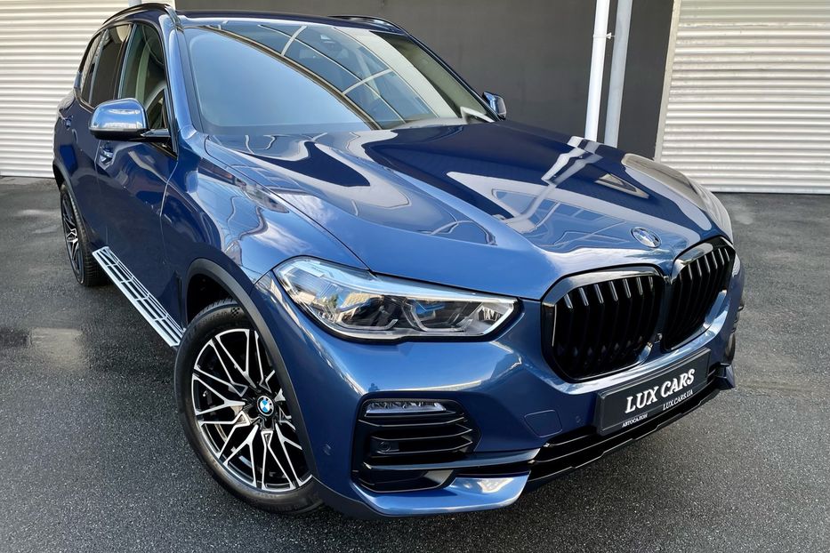 Продам BMW X5 30d 2020 года в Киеве