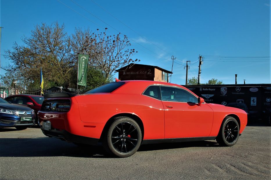 Продам Dodge Challenger SXT PLUS  2016 года в Одессе