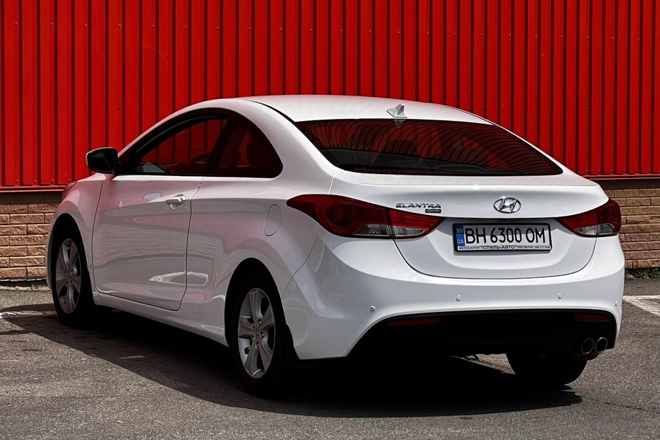 Продам Hyundai Elantra 2013 года в Одессе