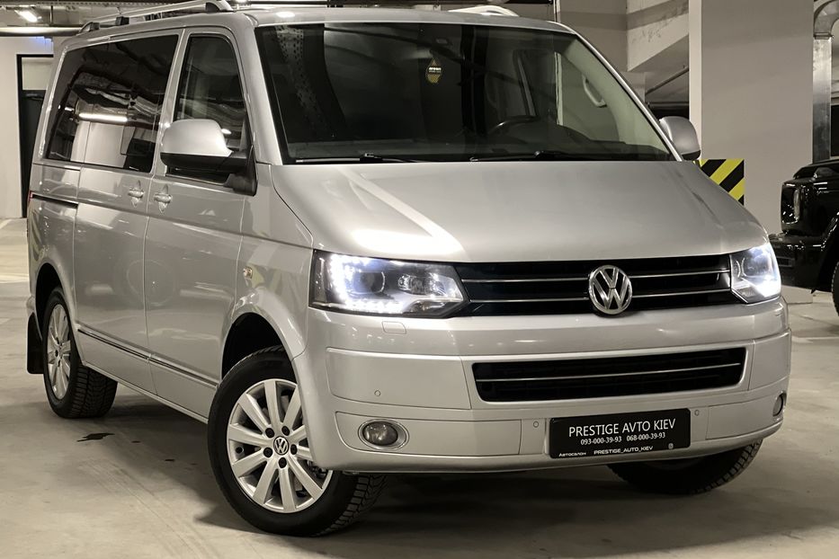 Продам Volkswagen Multivan 2012 года в Киеве