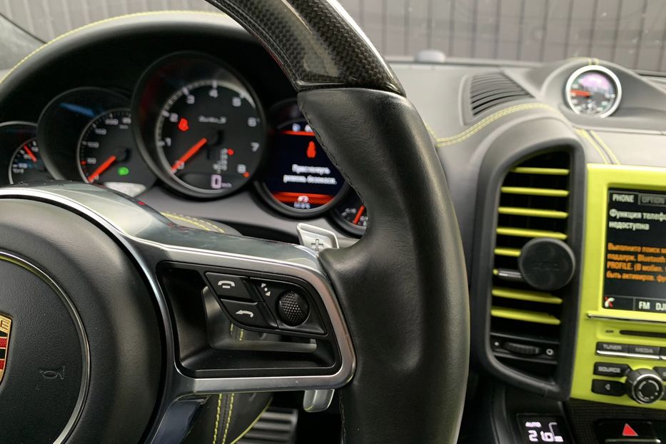 Продам Porsche Cayenne Turbo S 2015 года в Киеве