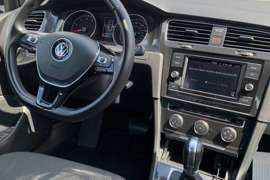 Продам Volkswagen Golf SportWagen 4motion 2019 года в Черновцах