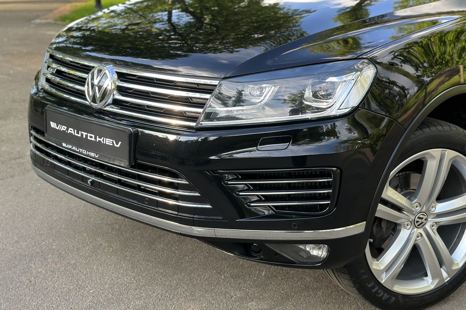 Продам Volkswagen Touareg R Line 2018 года в Киеве