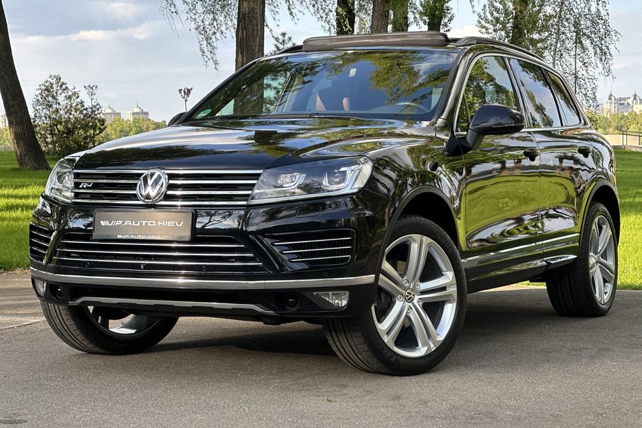 Продам Volkswagen Touareg R Line 2018 года в Киеве