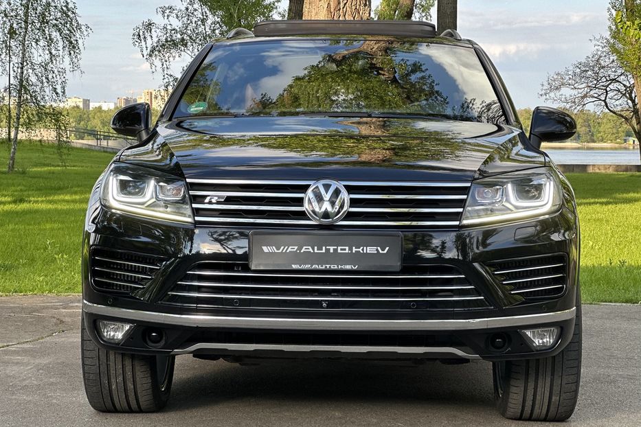 Продам Volkswagen Touareg R Line 2018 года в Киеве