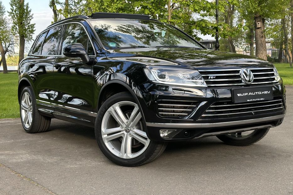 Продам Volkswagen Touareg R Line 2018 года в Киеве