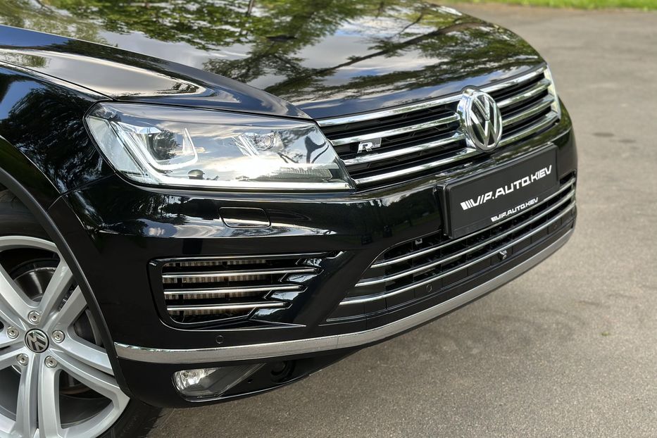 Продам Volkswagen Touareg R Line 2018 года в Киеве