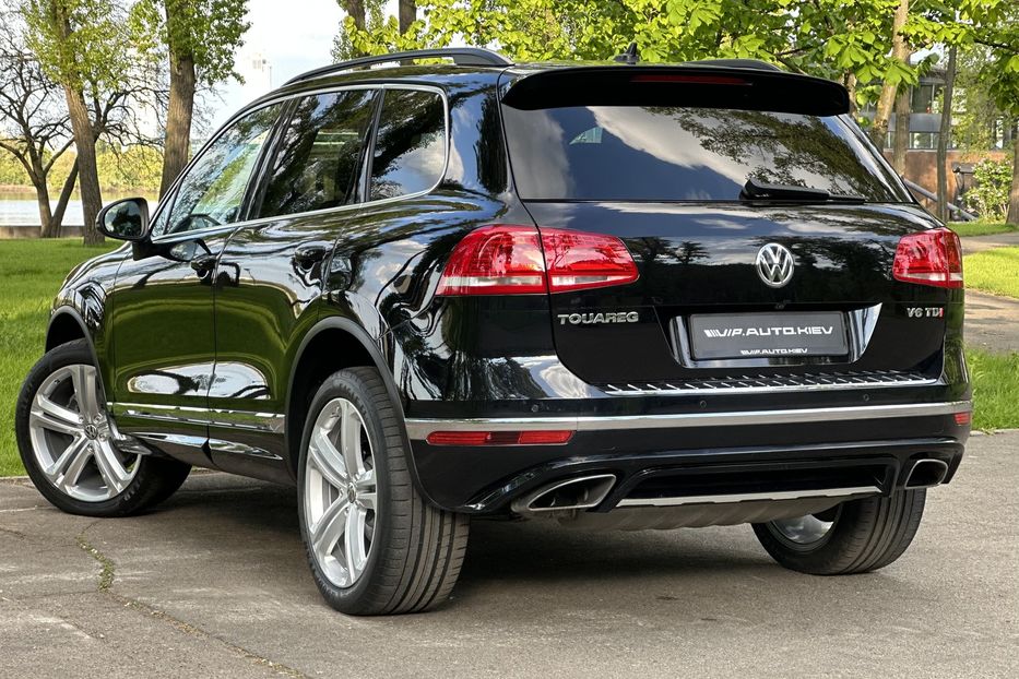 Продам Volkswagen Touareg R Line 2018 года в Киеве