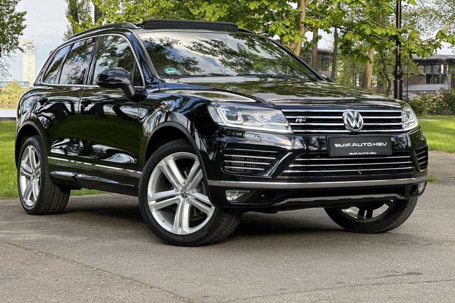 Продам Volkswagen Touareg R Line 2018 года в Киеве