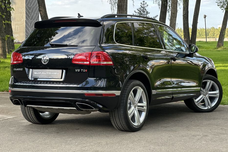 Продам Volkswagen Touareg R Line 2018 года в Киеве