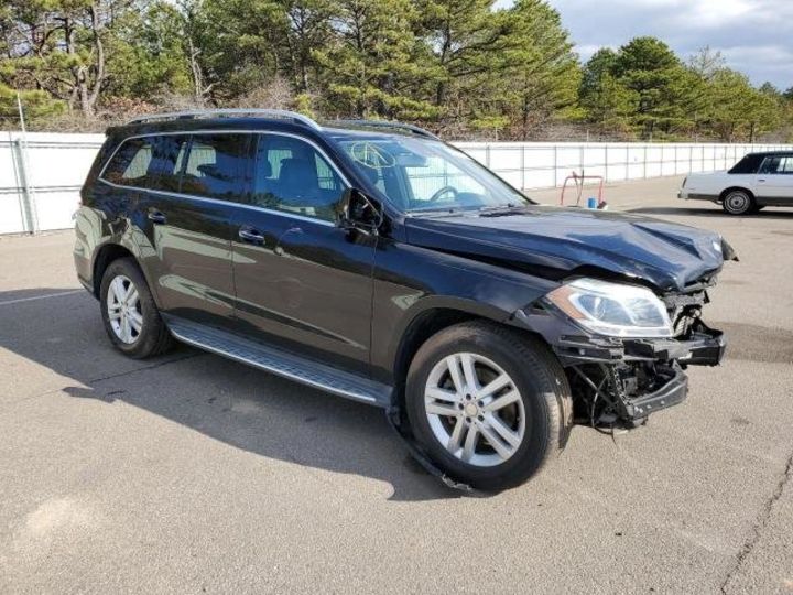 Продам Mercedes-Benz GL-Class GL 350 BLUETEC 2015 года в Черновцах