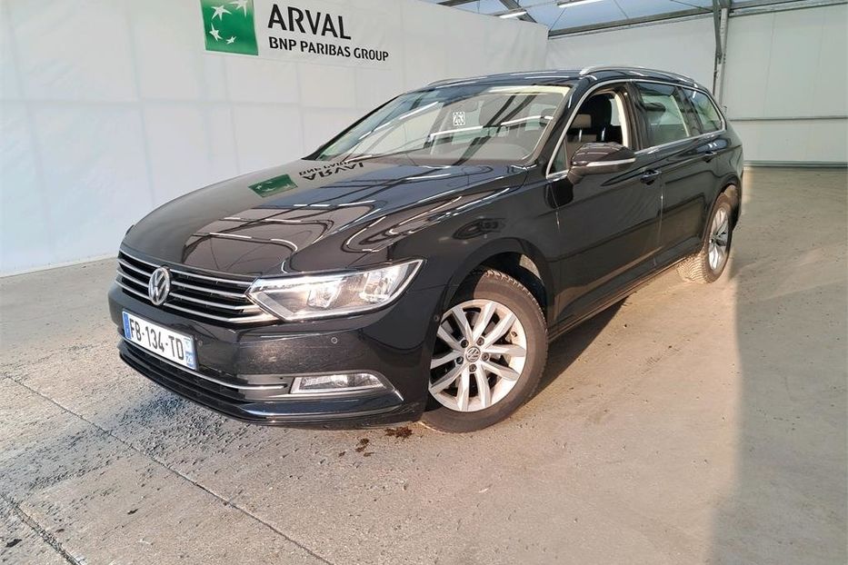 Продам Volkswagen Passat B8 AUTOMAT  NAVI KLIMA  2018 года в Львове