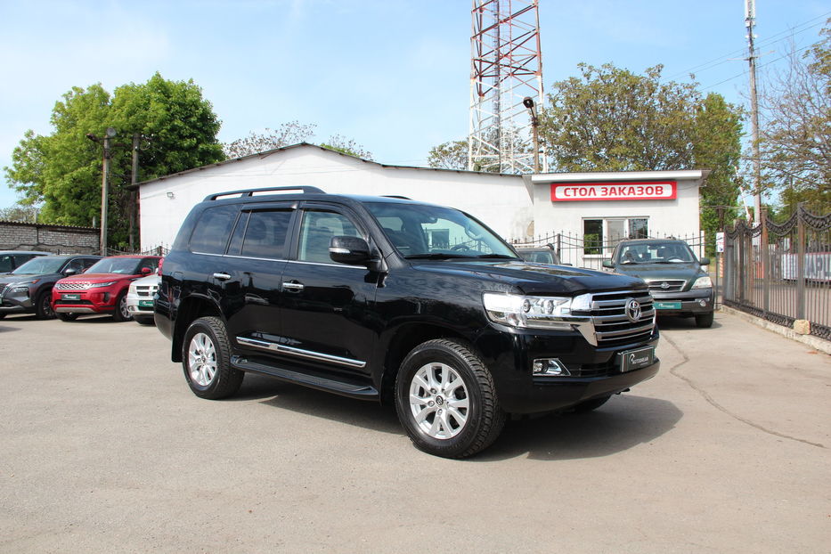 Продам Toyota Land Cruiser 200 Official 2020 года в Одессе