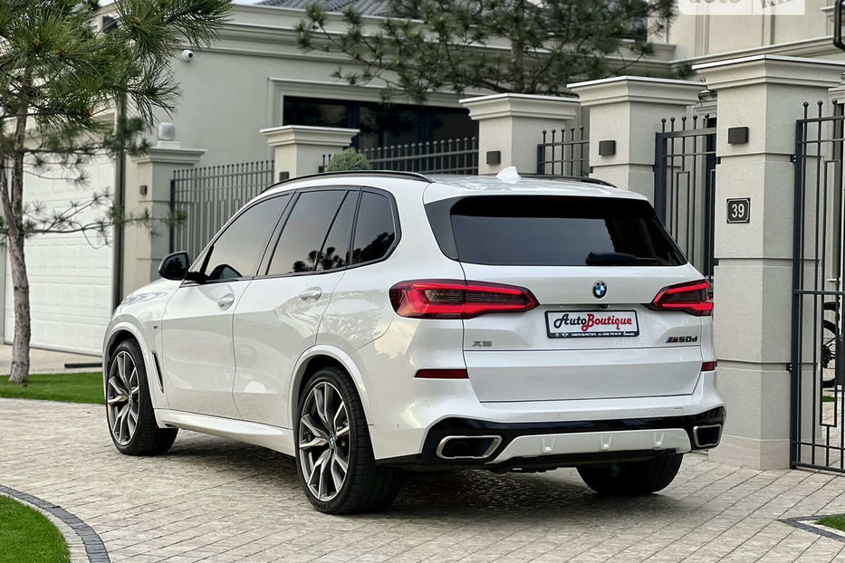 Продам BMW X5 M50d (400 к.с.) xDrive 2019 года в Одессе