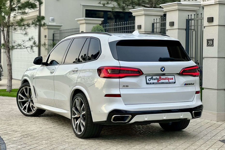 Продам BMW X5 M50d (400 к.с.) xDrive 2019 года в Одессе