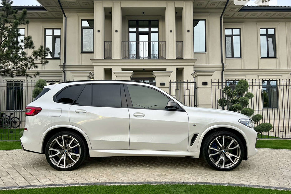 Продам BMW X5 M50d (400 к.с.) xDrive 2019 года в Одессе