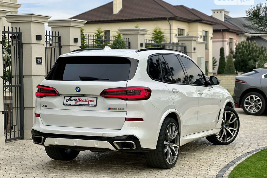 Продам BMW X5 M50d (400 к.с.) xDrive 2019 года в Одессе