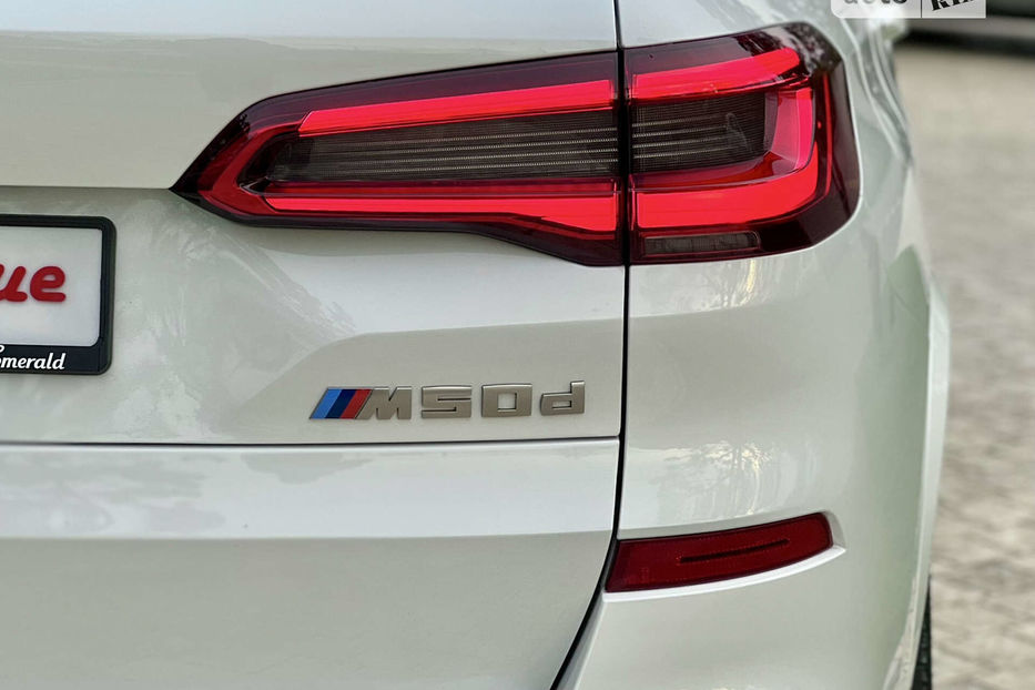 Продам BMW X5 M50d (400 к.с.) xDrive 2019 года в Одессе