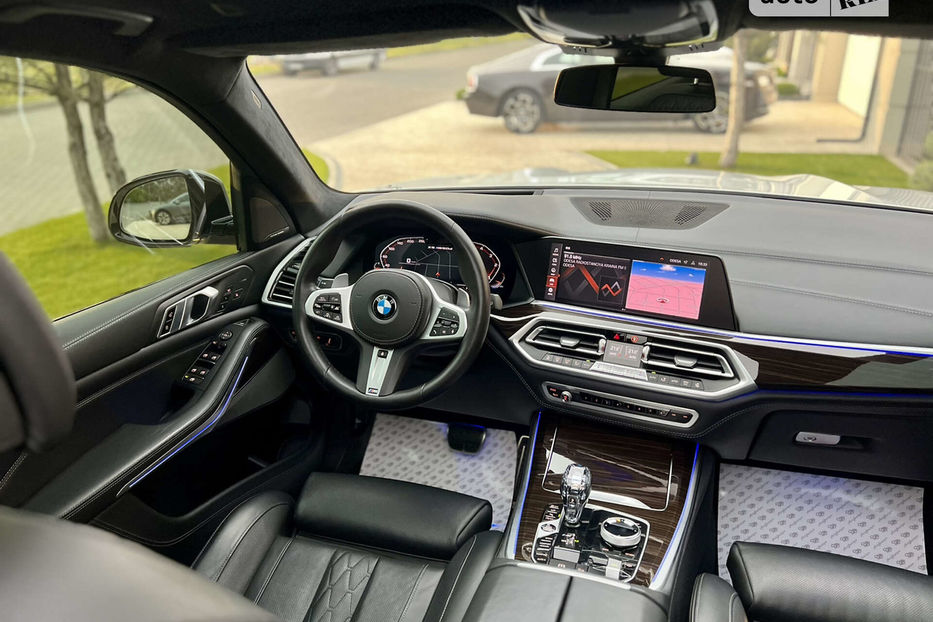 Продам BMW X5 M50d (400 к.с.) xDrive 2019 года в Одессе