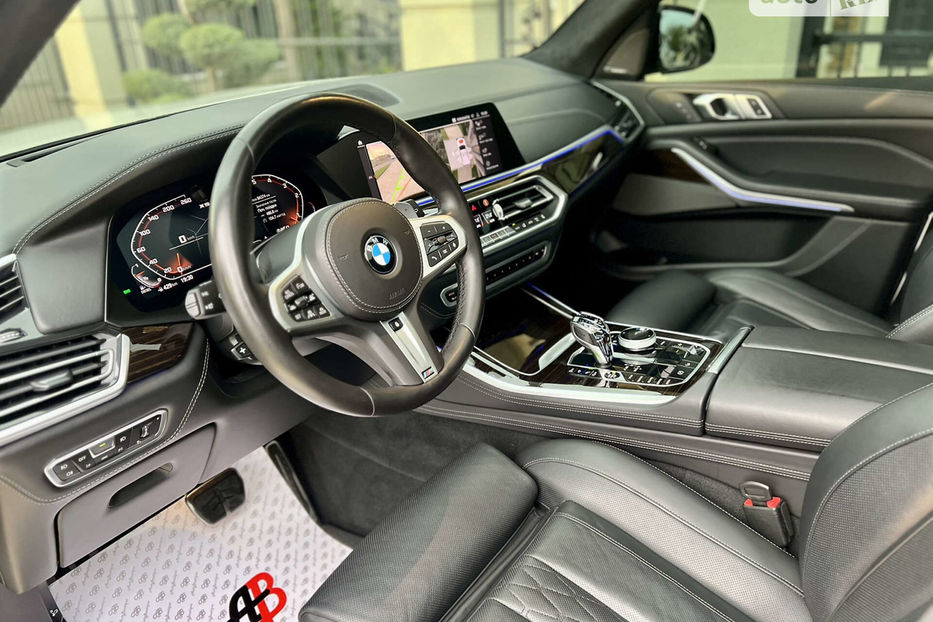 Продам BMW X5 M50d (400 к.с.) xDrive 2019 года в Одессе