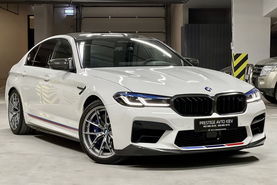 Продам BMW M5 2021 года в Киеве