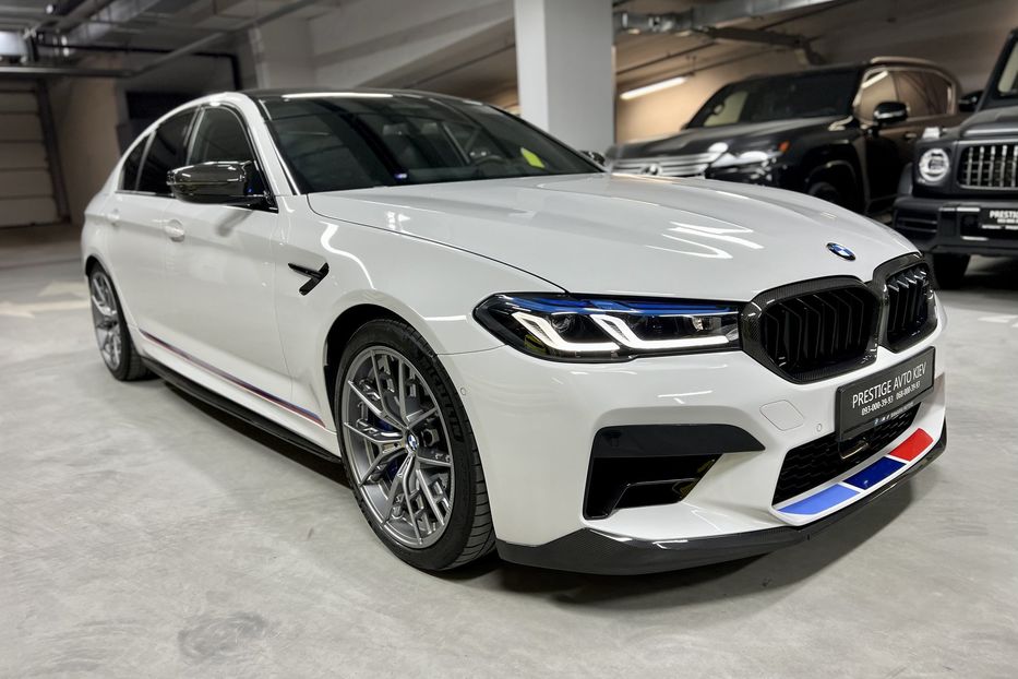 Продам BMW M5 2021 года в Киеве