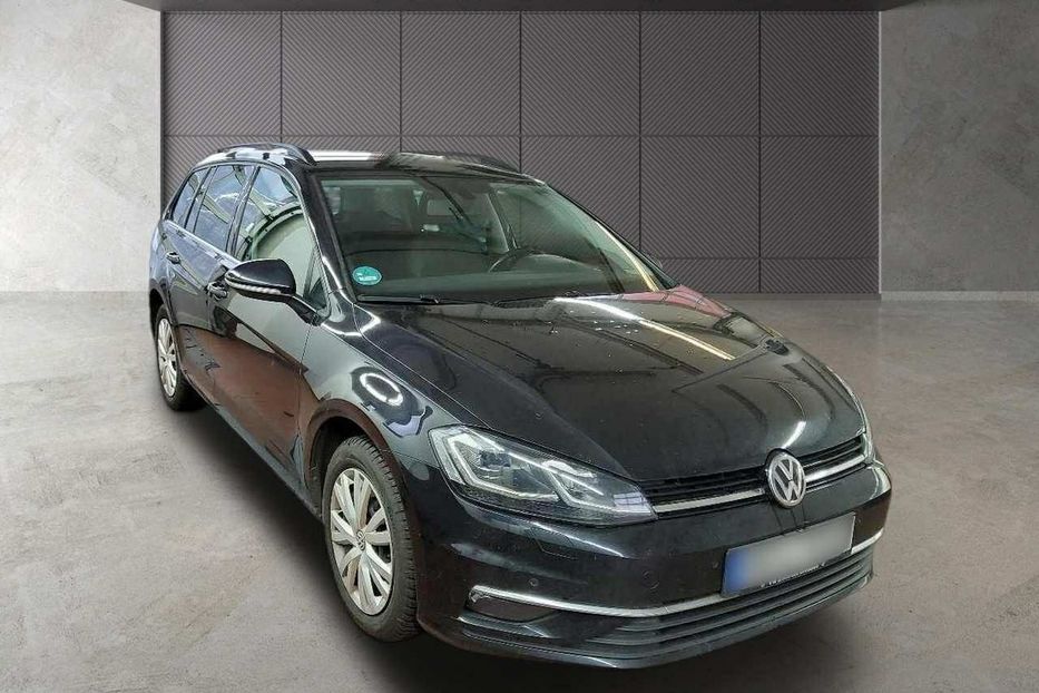 Продам Volkswagen Golf VII Highline  FUL LED KLIMA NAV 2017 года в Львове