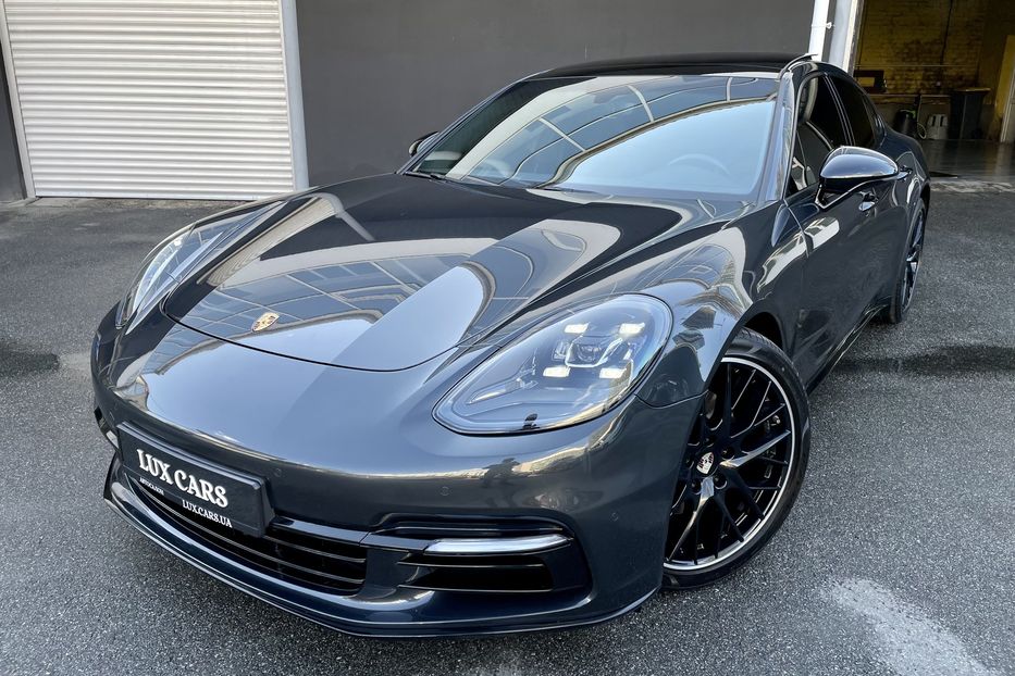 Продам Porsche Panamera 2018 года в Киеве