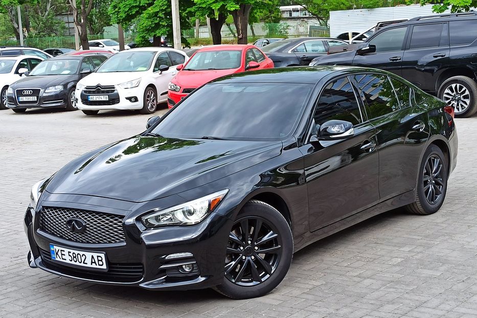 Продам Infiniti Q50 AWD 2014 года в Днепре