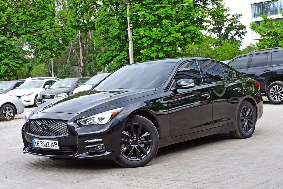 Продам Infiniti Q50 AWD 2014 года в Днепре