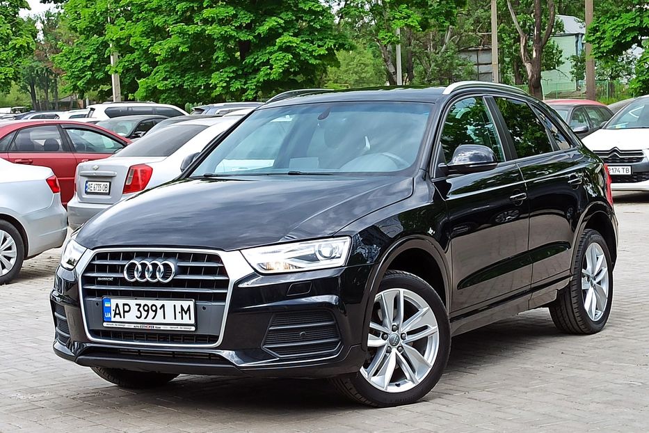 Продам Audi Q3 PREMIUM 2016 года в Днепре