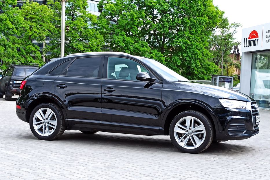 Продам Audi Q3 PREMIUM 2016 года в Днепре