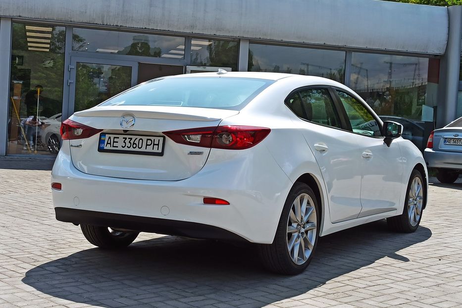 Продам Mazda 3 TOURING 2016 года в Днепре