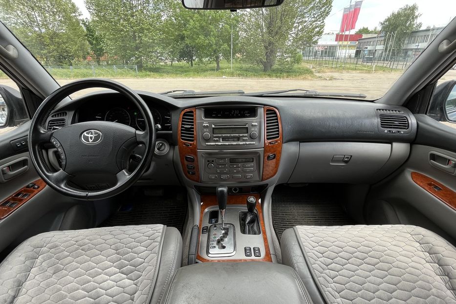 Продам Toyota Land Cruiser 100 LX 2002 года в Николаеве