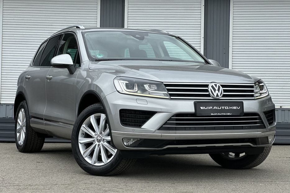 Продам Volkswagen Touareg Premium 2015 года в Киеве